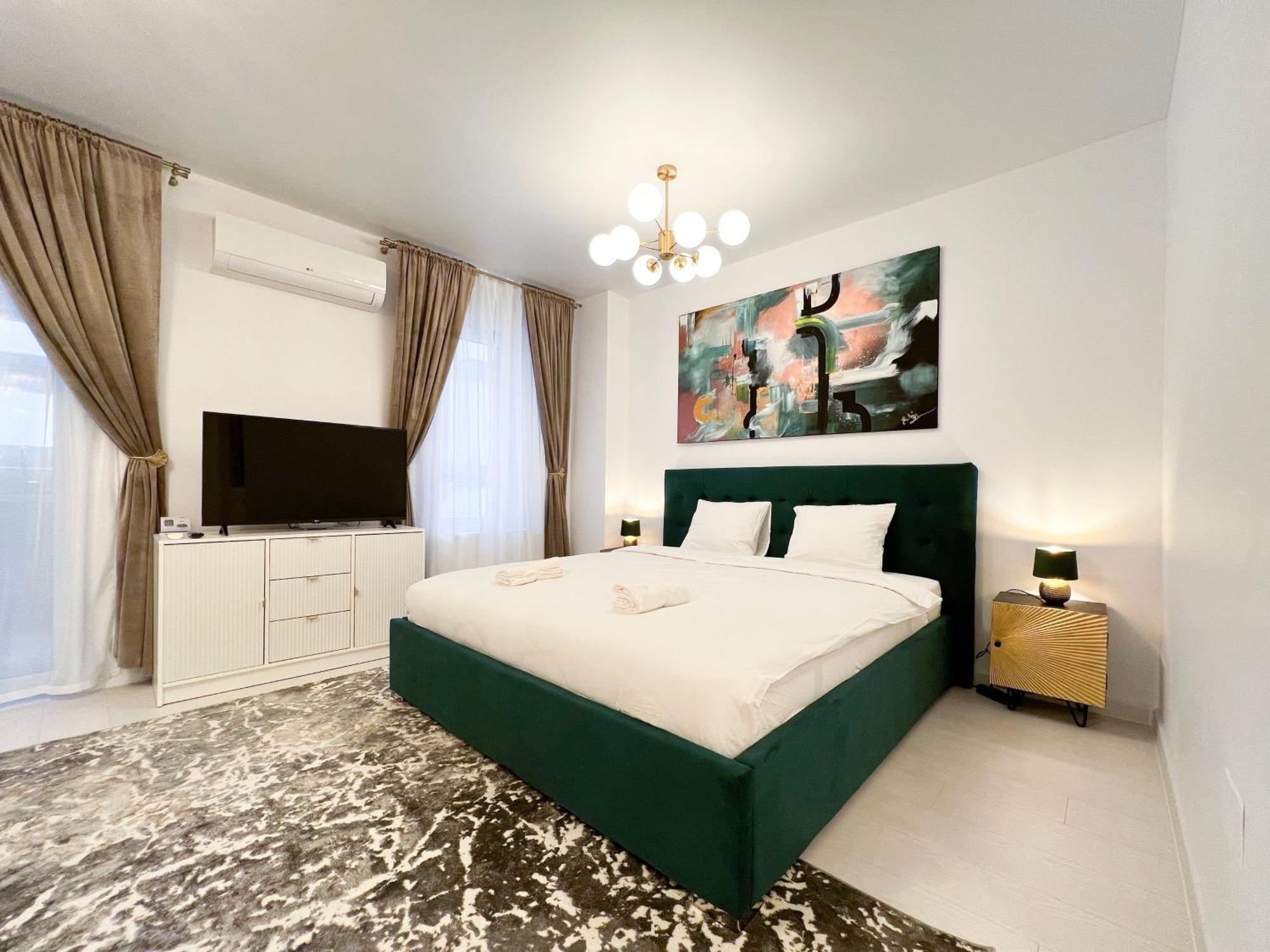 Happy Studio By Rh Living Бухарест Экстерьер фото
